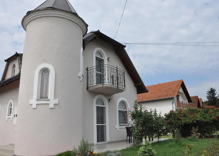 Aria Διαμέρισμα *